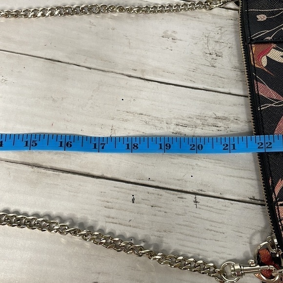 NWOT Guess 1981 Floral Faux Leather Convertible Crossbody Purse - Picture 11 of 14